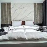 Lux Апартаменти Бансько