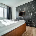Lux Банско